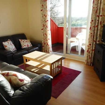 Oak Lodge Llanteg Exterior photo